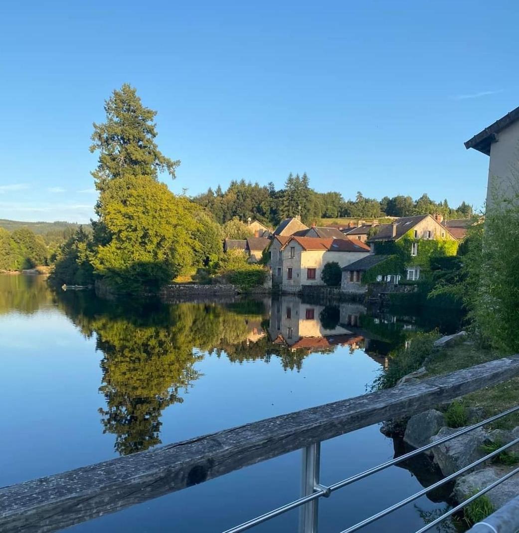 Apartmán Chez Henry Peyrat-le-Château Exteriér fotografie