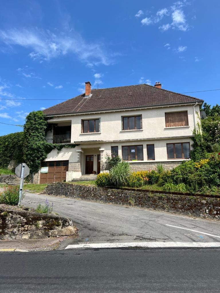 Apartmán Chez Henry Peyrat-le-Château Exteriér fotografie